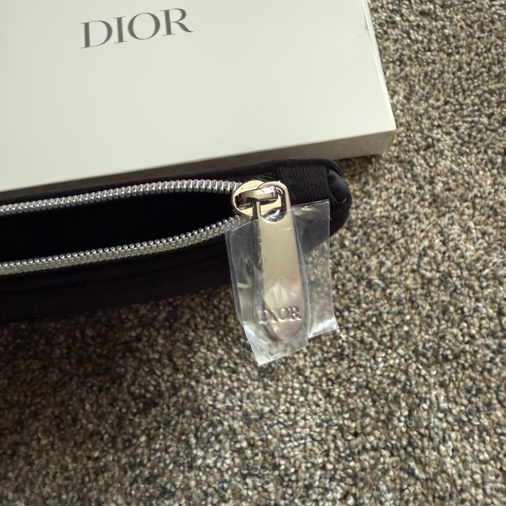 Dior Black Zipper Pouch - Picture 5 of 5